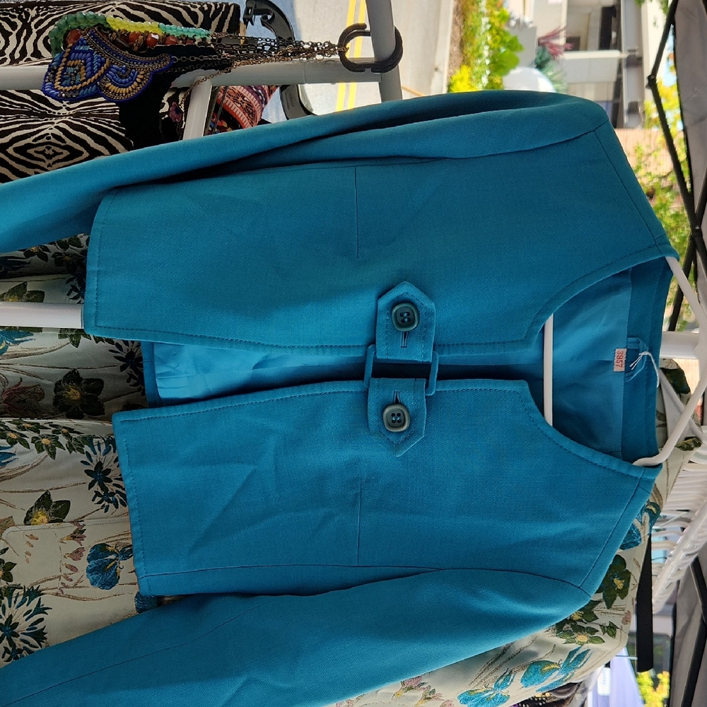 Elegant Teal Women's Blazer
